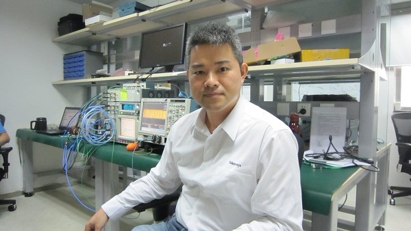 圖2. BERTScope資深專家、泰克高級業(yè)務(wù)拓展經(jīng)理Allen Wang全程督導(dǎo)本次免費測試活動。