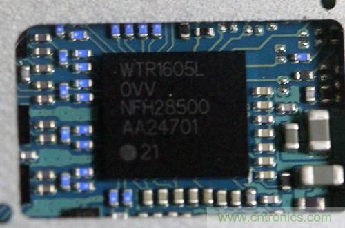 拆解4G新機(jī)索尼M35t：用料十足，易于維修