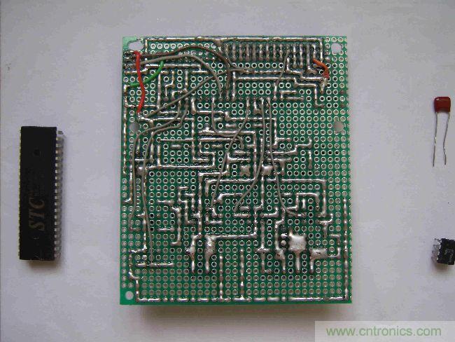 DIY集電容、電感和頻率為一體的測量儀器