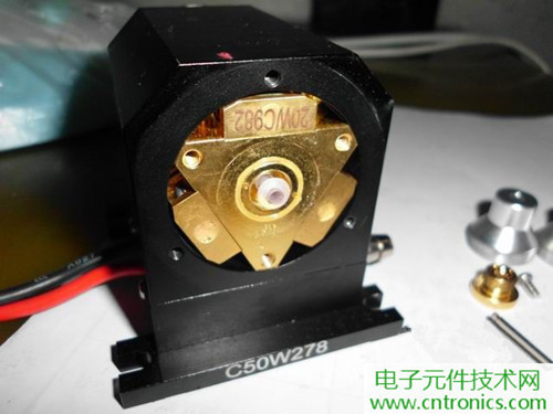 這貨一萬(wàn)三？50W半導(dǎo)體激光模塊拆解
