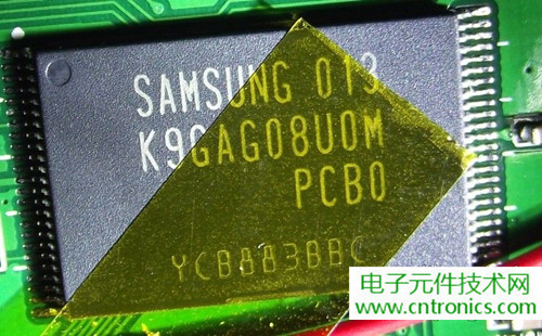 探秘電子紙！一款電紙書的電子墨水屏拆解