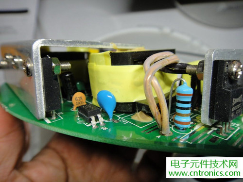高端大氣上檔次！智能遙控調(diào)光LED吸頂燈拆解