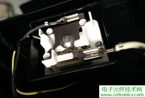 PM2.5殺手！松下納米水離子空氣凈化器拆解