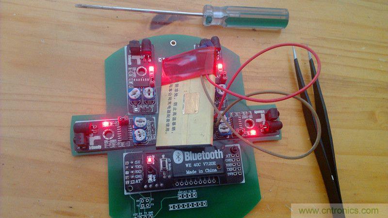 牛人力作！PCB版藍牙智能小車DIY