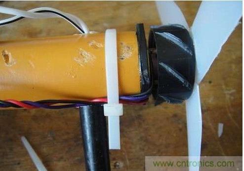創(chuàng)意DIY！迷你風力發(fā)電機！