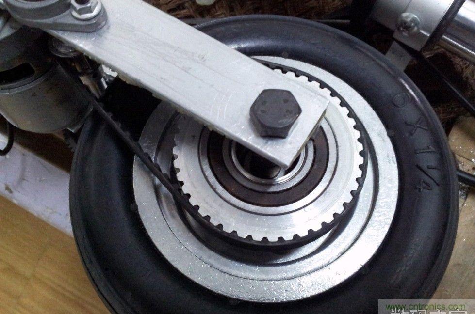 能工巧匠！DIY屬于你的電動滑板車！