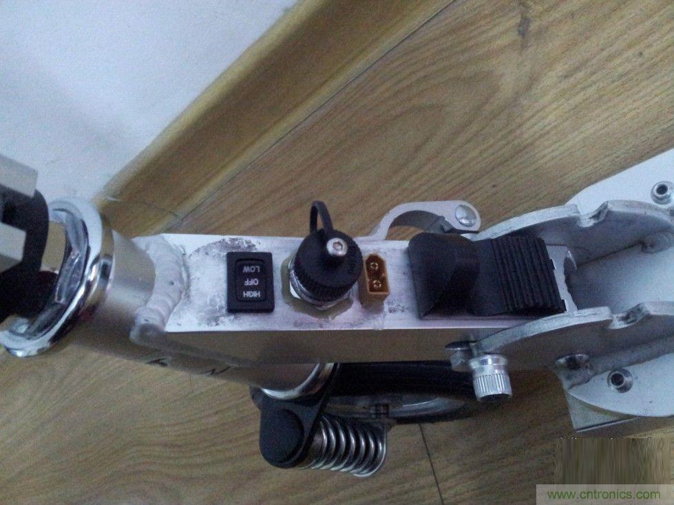 能工巧匠！DIY屬于你的電動滑板車！