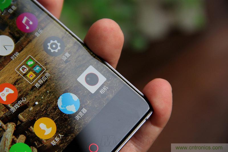 無邊框的 nubia Z9 ，一款既有驚喜，又有驚艷的智能手機(jī)