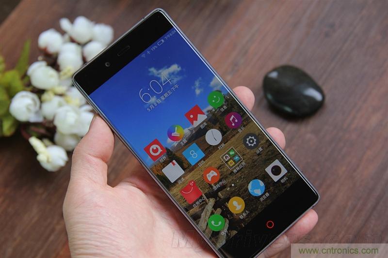 無邊框的 nubia Z9 ，一款既有驚喜，又有驚艷的智能手機(jī)