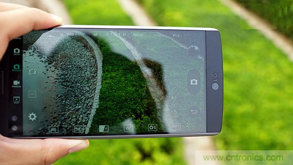 業(yè)界良心 LG V10 評測:剛毅、冷峻，不失人性化