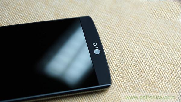 業(yè)界良心 LG V10 評測:剛毅、冷峻，不失人性化