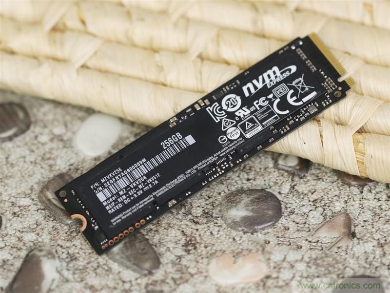 真的性能過剩？揭秘 CPU 對 SSD 的影響
