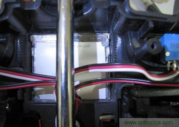 無人機(jī) DIY 制作全過程，酷得不要不要的！