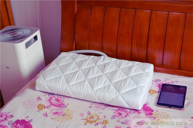 這個枕頭不僅能挽救睡眠還能挽救婚姻！
