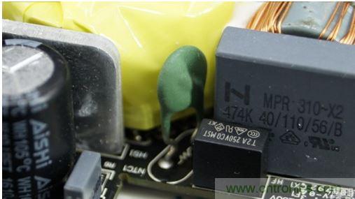 69元小米4口USB充電器詳細(xì)拆解，看完你也能DIY一個(gè)