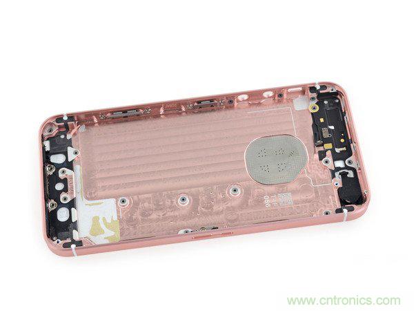 有什么地方?jīng)]有變？iPhone SE真機拆解