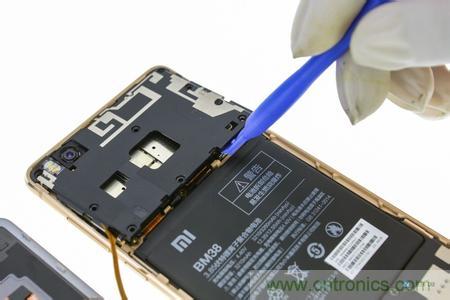 小米手機4S超詳細(xì)拆解:內(nèi)外硬件大升級