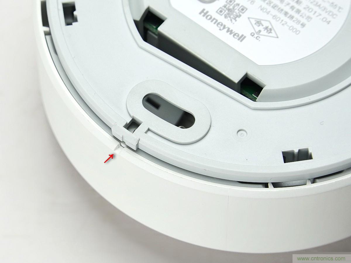 小米煙霧報警器拆解：一顆電池可用五年是如何做到的？