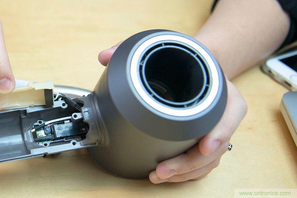 拆解戴森吹風機：近三千元的價格貴在哪？