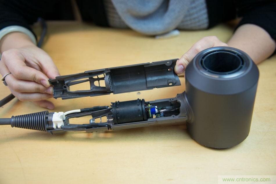 拆解戴森吹風機：近三千元的價格貴在哪？