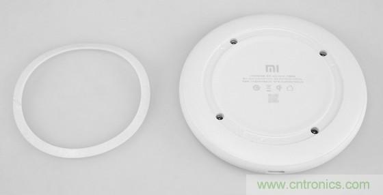 拆解對(duì)比：系出同門，小米、紫米無線充電器的差別有多大？