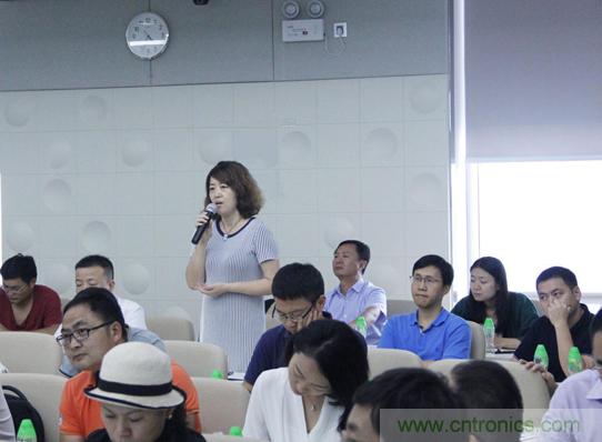 長江商學院教授李洋：企業(yè)應該怎樣進行品牌建設和精細化營銷？