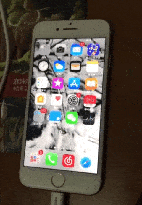 拆了個電容之后，我的iPhone也會自動訂房了